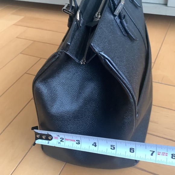 Giorgio Armani -top handle bag - black textured leather with silver hardware - Picture 6 of 9